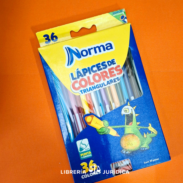 Crayones de madera Triangular 36 colores  NORMA